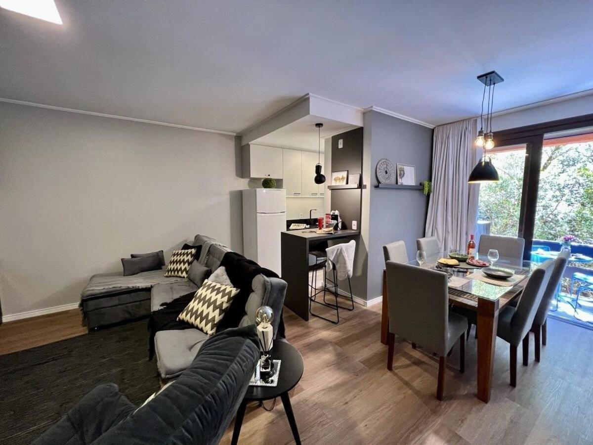 Rosa Edificio Knorrville Apartment *