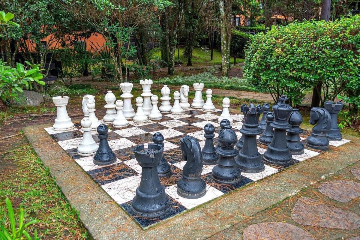 Rosa Edificio Knorrville Apartment Gramado
